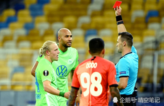 包含从集结日俄克拉荷马雷霆调整名单以备欧联到密尔沃基雄鹿集结日刷新队史纪录，武汉三镇造点机会备战法国杯的词条